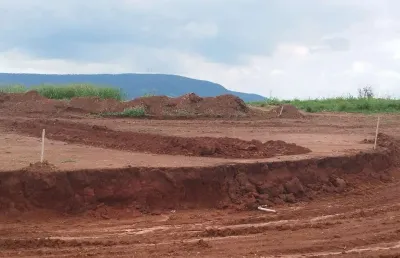 Terreno em condomínio fechado à venda na municipal, 457, condomínio residencial ângelo fasano, araçoiaba da serra por r$ 210.000