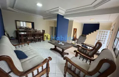 Casa com 5 quartos à venda na Praça Theodorico do Prado Montes, 91, Farolândia, Aracaju