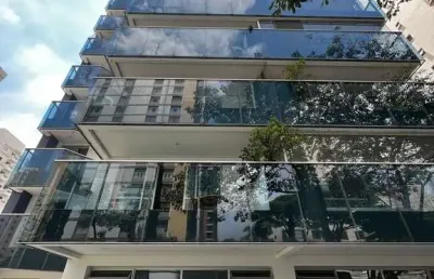 Apartamento com 3 suítes e 3 vagas na av. rouxinol - moema/sp
