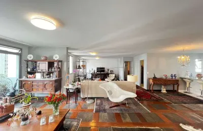 Apartamento com 2 dormitórios sendo 1 suíte no coração do itaim bibi com 190m²