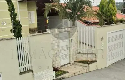 Casa com 3 quartos à venda na rua indira gandhi, 20, residencial morumbí, poços de caldas, 100 m2 por r$ 670.000