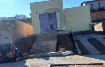 Casa com 1 quarto à venda na avenida doutor rowilson flora filho, 700, loteamento residencial tiradentes, poços de caldas, 53 m2 por r$ 250.000