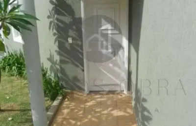 Casa em condomínio fechado com 3 quartos à venda na rua cláudio pereira marques, 140, jardim das azaléias, poços de caldas, 100 m2 por r$ 550.000