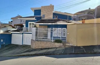 Casa com 3 quartos à venda na Avenida Juscelino Kubitschek de Oliveira, 811, Parque Vivaldi Leite Ribeiro, Poços de Caldas