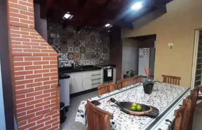 Casa com 3 quartos à venda na Rua Izaltino Borges de Oliveira, 30, Jardim Itamaraty V, Poços de Caldas