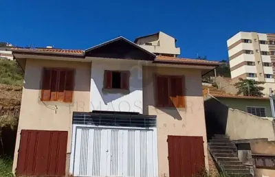 Casa com 3 quartos à venda na rua arlindo carneiro, 475, monte verde, poços de caldas, 282 m2 por r$ 580.000