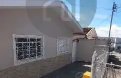 Casa com 3 quartos à venda na rua joão dos santos, 30, jardim ipê, poços de caldas, 80 m2 por r$ 400.000