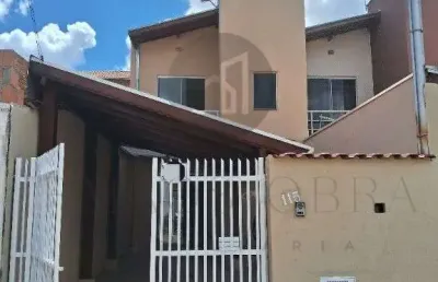 Casa com 2 quartos à venda na rua luiz roberto ferreira, 115, jardim são bento, poços de caldas, 80 m2 por r$ 280.000
