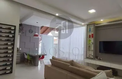 Casa com 3 quartos à venda na rua erpidio vitor nicolau, 132, loteamento residencial tiradentes, poços de caldas, 170 m2 por r$ 650.000