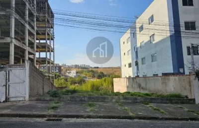Terreno à venda na rua lázaro ferreira de souza, 000, residencial greenville, poços de caldas por r$ 260.000