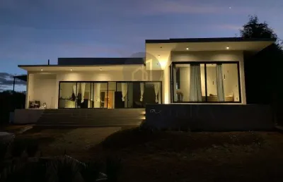Chácara / sítio com 2 quartos à venda na rodovia poços de caldas - andradas, 25, área rural de poços de caldas, poços de caldas, 143 m2 por r$ 540.000