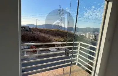 Apartamento com 2 quartos à venda na avenida josé de oliveira costa, 1205, jardim bandeirantes, poços de caldas, 50 m2 por r$ 230.000