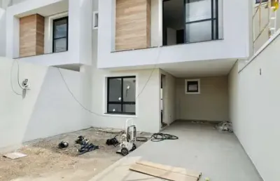 Sobrado com 3 quartos  à venda, 105.52 m2 por r$675000.00  - pinheirinho - curitiba/pr