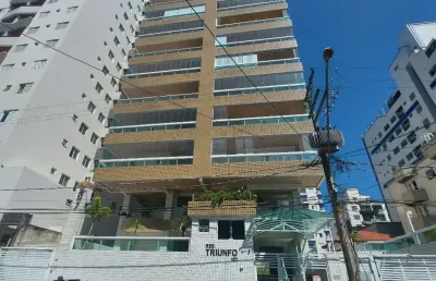 Excelente apartamento, bem localizado, perto da praia