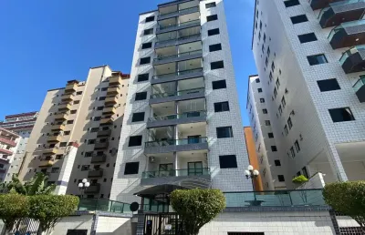 Excelente apartamento, bem localizado, perto da praia e comércios