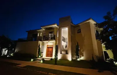 Vende linda casa com porteira fechada indaiatuba sp