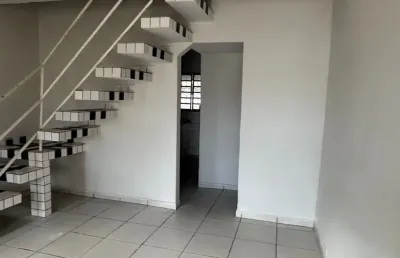 Oportunidade - sobrado à venda – jardim gramado, cuiabá/mt