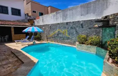 Casa em vilas do atlântico com 4 suítes, piscina e segurança 24h