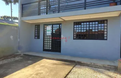 Casa com 2 quartos para alugar na rua joão volpe, 575, butiatuvinha, curitiba por r$ 2.000