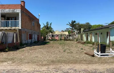 Terreno à venda na Rua Itu, 800, Balneário Figueirinha, Arroio do Sal