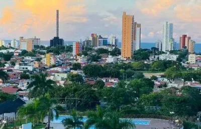 Sua oportunidade de viver em um apartamento com 03 suítes com uma vista espetacular em ponta negra!