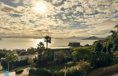 Casa em condomínio fechado com 3 quartos à venda no cacupé, florianópolis  por r$ 6.780.000