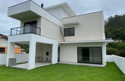 Casa em condomínio fechado com 3 quartos à venda no canasvieiras, florianópolis  por r$ 1.950.000