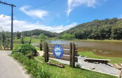 Terreno em condomínio fechado à venda no centro, rancho queimado  por r$ 243.000