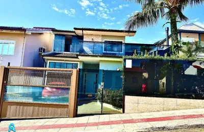 Casa com 3 quartos à venda no itaguaçu, florianópolis  por r$ 2.260.000