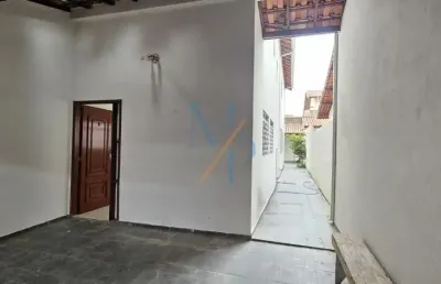 - lindo sobrado em rua sem saída muito tranquila - localizada na primeira quadra do bosque dos eucaliptos   - zona sul – sjc - à 05 minutos do shopping oriente e do shopping vale sul.
