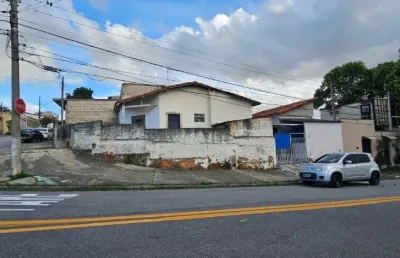 Casa com edícula - ótima localização, no bairro jardim satélite