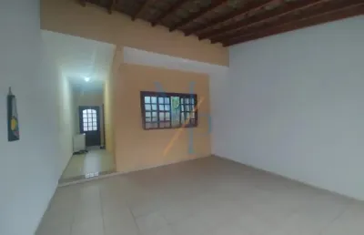 Casa com planejados e 3 banheiros - bosque dos eucaliptos - zona sul de sjc