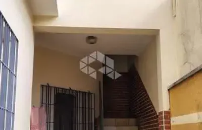 Casa assobradada com duas moradias independentes no osvaldo cruz, são caetano do sul!