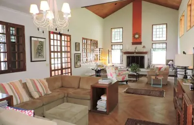 Essa casa na granja é a oportunidade que você estava esperando 4 suítes - terr.1.200m2