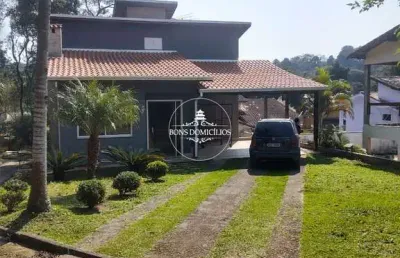 Casa em condomínio fechado com 3 quartos à venda no chácaras são cristóvão, embu das artes  por r$ 900.000