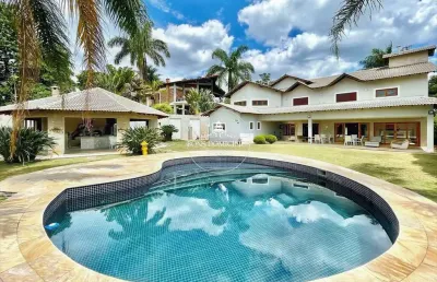 Cond. são paulo ii - maravilhosa! 5 suítes, 70% mobiliada, lareiras, piscina, gourmet!