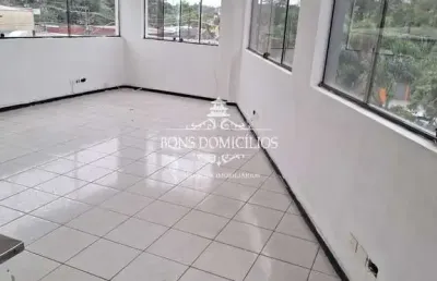 Oportunidade única de alugar sala comercial, localização privilegiada.