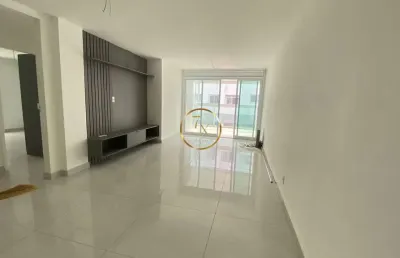 Resort com 3 suítes a 50 metros da praia do recreio!