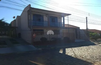 Casa com 3 quartos à venda na rua primeiro de maio, 102, canisianas, irati, 348 m2 por r$ 715.000