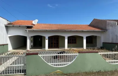 Casa para venda em guaramirim, corticeira, 3 dormitórios, 1 suíte, 2 banheiros, 3 vagas