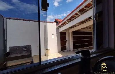 Casa com 3 quartos à venda na Rua Irmã Horminda Gambier Franco, 80, Jardim da Luz, Taubaté
