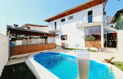 Casa com 3 quartos à venda na Rua Vitória-Régia, 158, Campos Elíseos, Taubaté