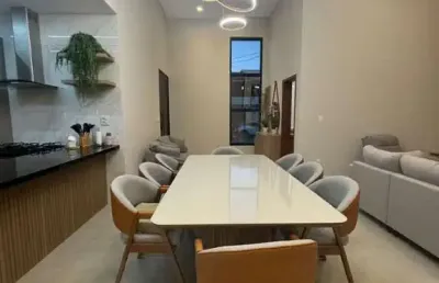 Casa em condomínio à venda em bairro dos guedes, tremembé - sp