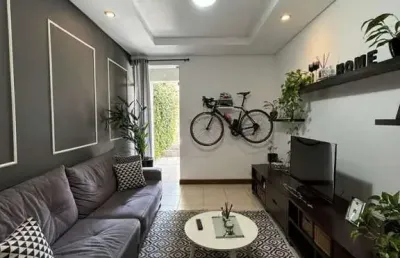 Casa com 3 quartos à venda na Rua Bolívia, 63, Jardim das Nações, Taubaté