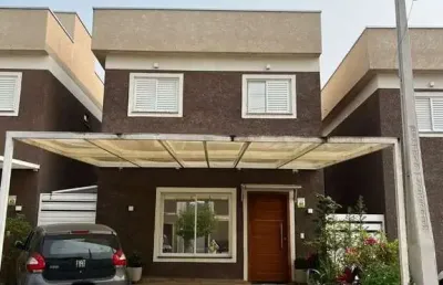 Casa em condomínio fechado com 3 quartos à venda na Avenida Virgilio Cardoso Pinna, 1151, Piracangaguá, Taubaté