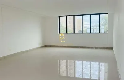 Sala comercial a venda no edifício blue office no centro