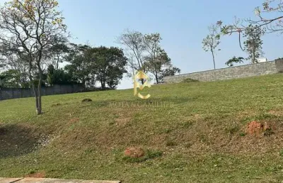 Terreno à venda na Rua Lázaro de Paula Santos, 18, Chácaras Cataguá, Taubaté