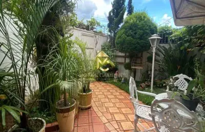 Casa com uma excelente localização á venda em taubaté