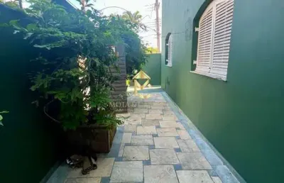 Casa comercial para alugar na Rua Grécia, 300, Jardim das Nações, Taubaté