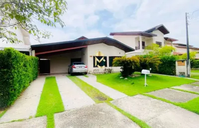Casa térrea com varanda gourmet à venda em condomínio fechado